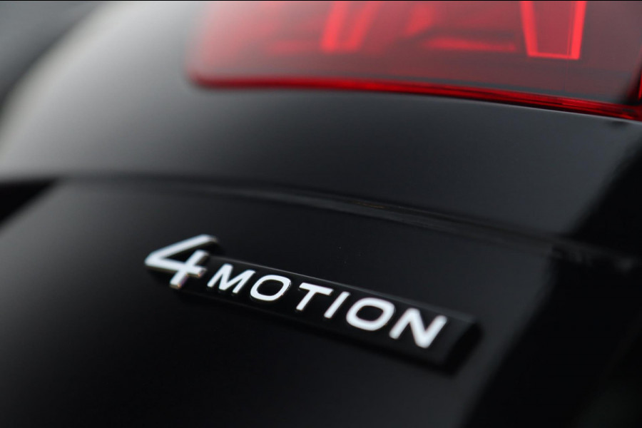 Volkswagen Tiguan 2.0 TSI 4Motion 3x R-Line Black Edition / PANO / 2X MEMORY / VIRTUAL / KEYLESS / CAMERA