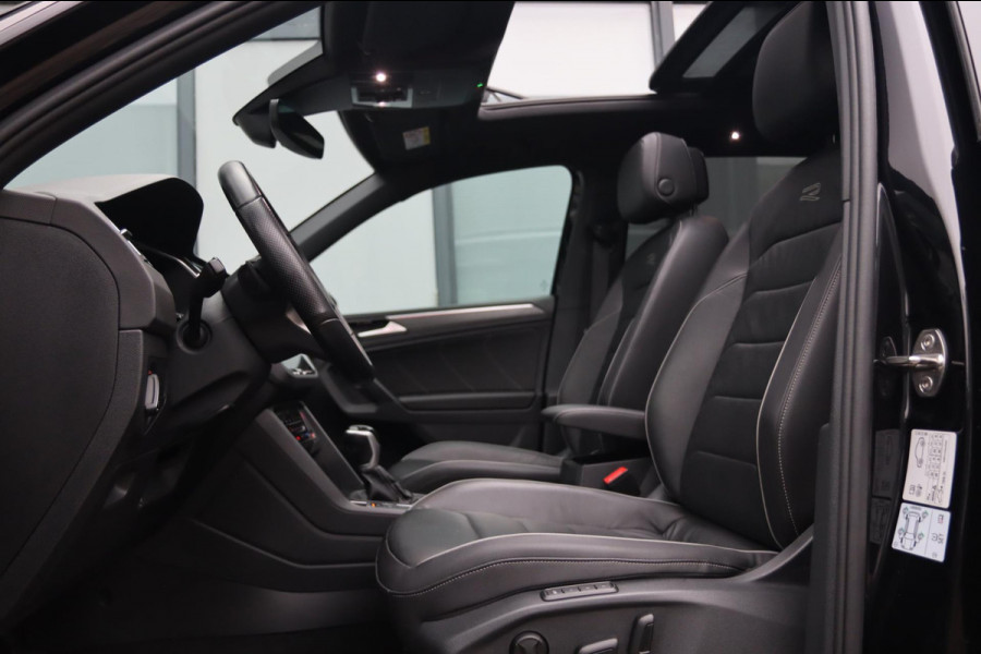 Volkswagen Tiguan 2.0 TSI 4Motion 3x R-Line Black Edition / PANO / 2X MEMORY / VIRTUAL / KEYLESS / CAMERA