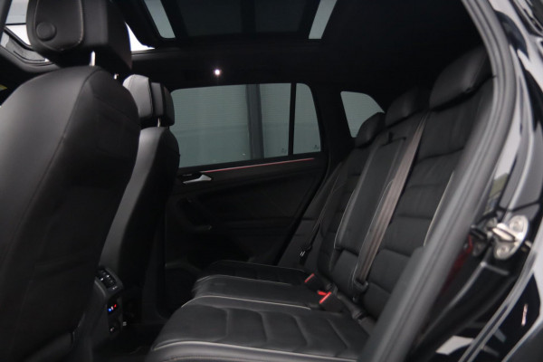 Volkswagen Tiguan 2.0 TSI 4Motion 3x R-Line Black Edition / PANO / 2X MEMORY / VIRTUAL / KEYLESS / CAMERA
