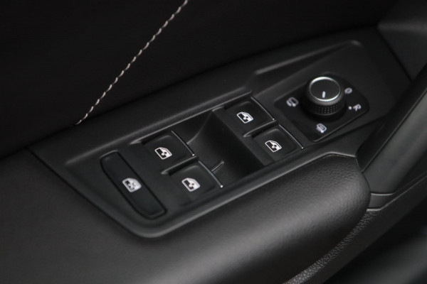 Volkswagen Tiguan 2.0 TSI 4Motion 3x R-Line Black Edition / PANO / 2X MEMORY / VIRTUAL / KEYLESS / CAMERA