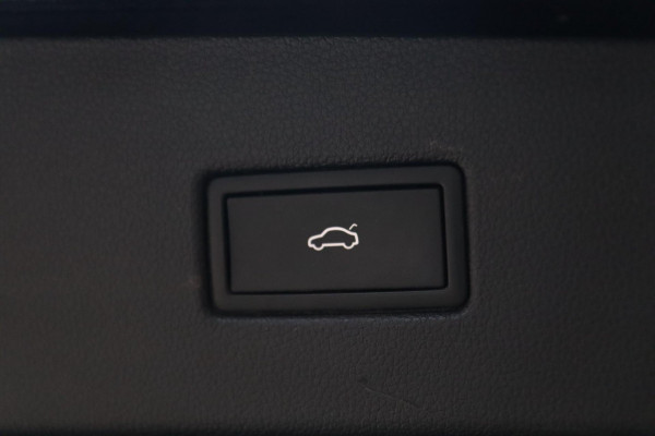 Volkswagen Tiguan 2.0 TSI 4Motion 3x R-Line Black Edition / PANO / 2X MEMORY / VIRTUAL / KEYLESS / CAMERA