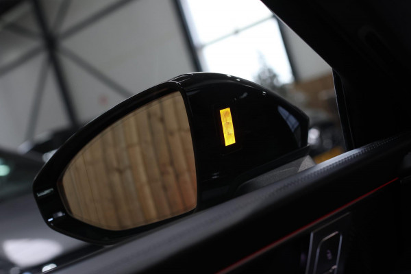 Audi RS6 Avant TFSI Quattro *Keramisch*Pano*B&O Advanced*PPF*Soft-Close*