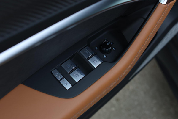 Audi RS6 Avant TFSI Quattro *Keramisch*Pano*B&O Advanced*PPF*Soft-Close*