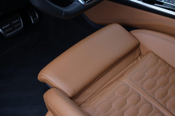 Audi RS6 Avant TFSI Quattro *Keramisch*Pano*B&O Advanced*PPF*Soft-Close*