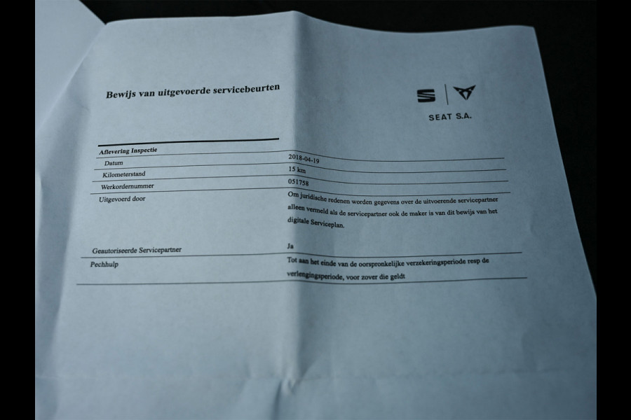 Seat Leon ST 2.0 TSI CUPRA 300 · Panorama dak · Beats Sound · Black line · Full Led · Camera · Stoelverwarming · Adaptive Cruise · Virtual