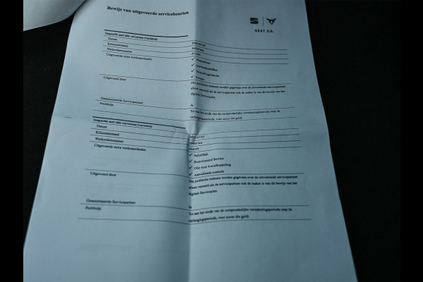 Seat Leon ST 2.0 TSI CUPRA 300 · Panorama dak · Beats Sound · Black line · Full Led · Camera · Stoelverwarming · Adaptive Cruise · Virtual