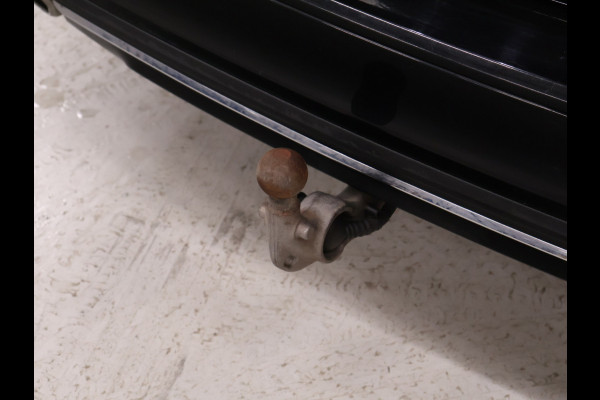 Volvo V60 2.0 T6 Recharge AWD Business Pro [APPLE CARPLAY, ADAPTIVE CRUISE CONTROL, STUUR EN STOELVERWARMING, DIGITAL DASH, TREKHAAK, CAMERA, PDC V+A, NAVIGATIE,NIEUWSTAAT]