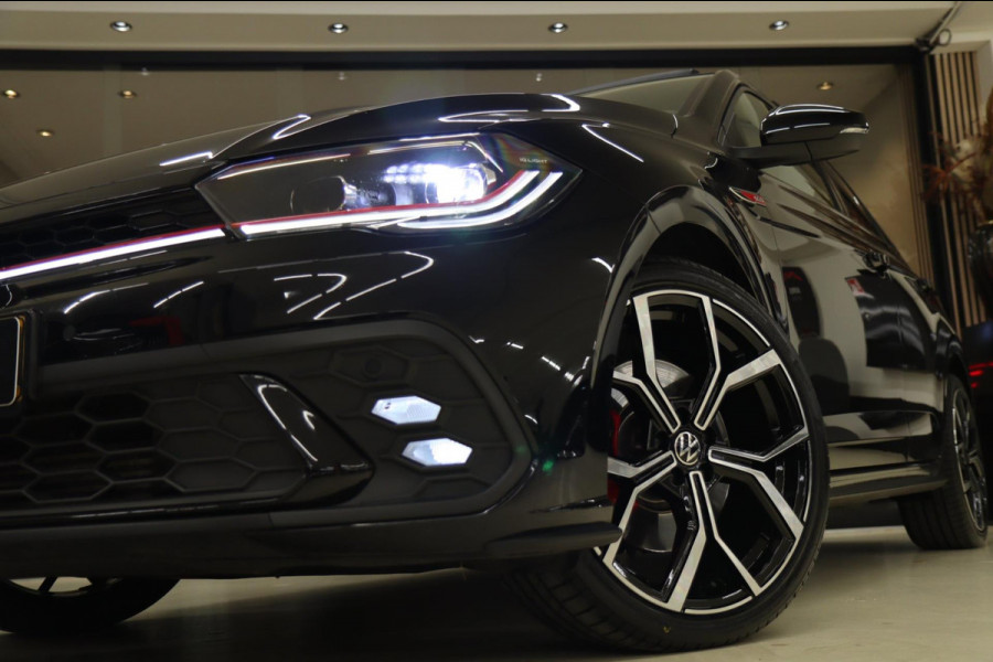 Volkswagen Polo 2.0 TSI GTI PANO/IQ-LIGHT/BEATS/STOELV/CARPLAY/VOL