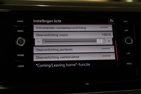 Volkswagen Polo 2.0 TSI GTI PANO/IQ-LIGHT/BEATS/STOELV/CARPLAY/VOL