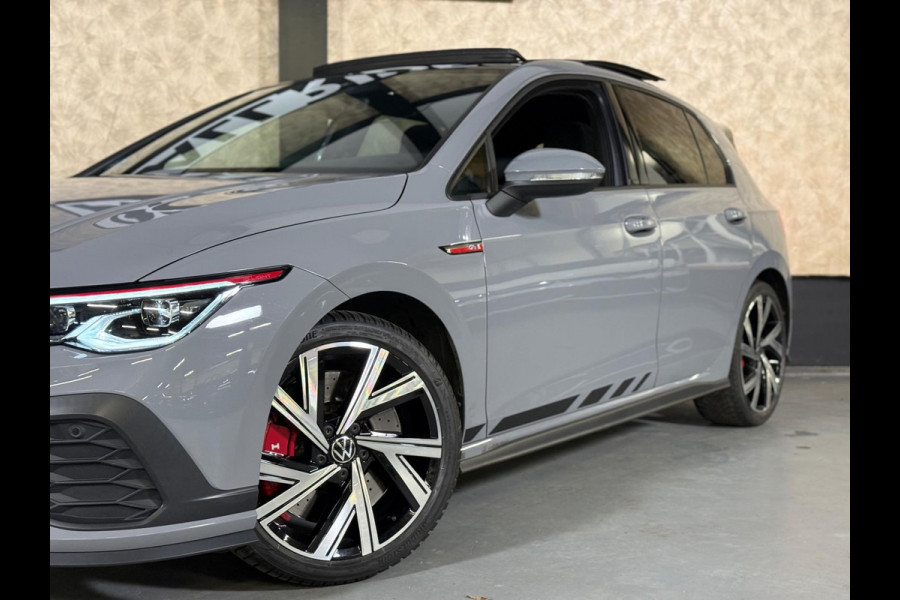 Volkswagen Golf 2.0 TSI GTI Clubsport | NARDO | 300 PK | Pano | IQ. Licht