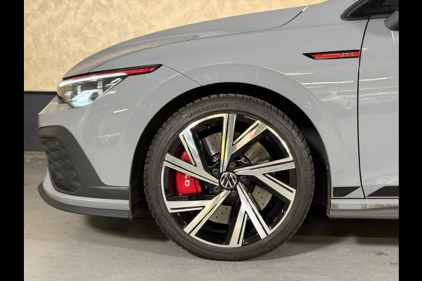 Volkswagen Golf 2.0 TSI GTI Clubsport | NARDO | 300 PK | Pano | IQ. Licht