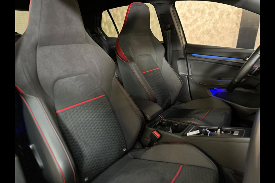 Volkswagen Golf 2.0 TSI GTI Clubsport | NARDO | 300 PK | Pano | IQ. Licht