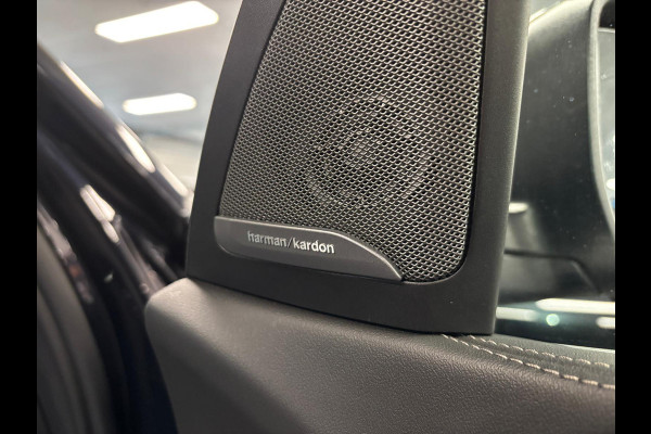 BMW 3 Serie Touring 320e Touring M-Sport PRO PHEV SHADOWLINE ADEPTIVE KOPLAMPEN 360 CAMERA DRIVER ASSIST HEAD-UP DISPLAY INNOVATION PAKKET