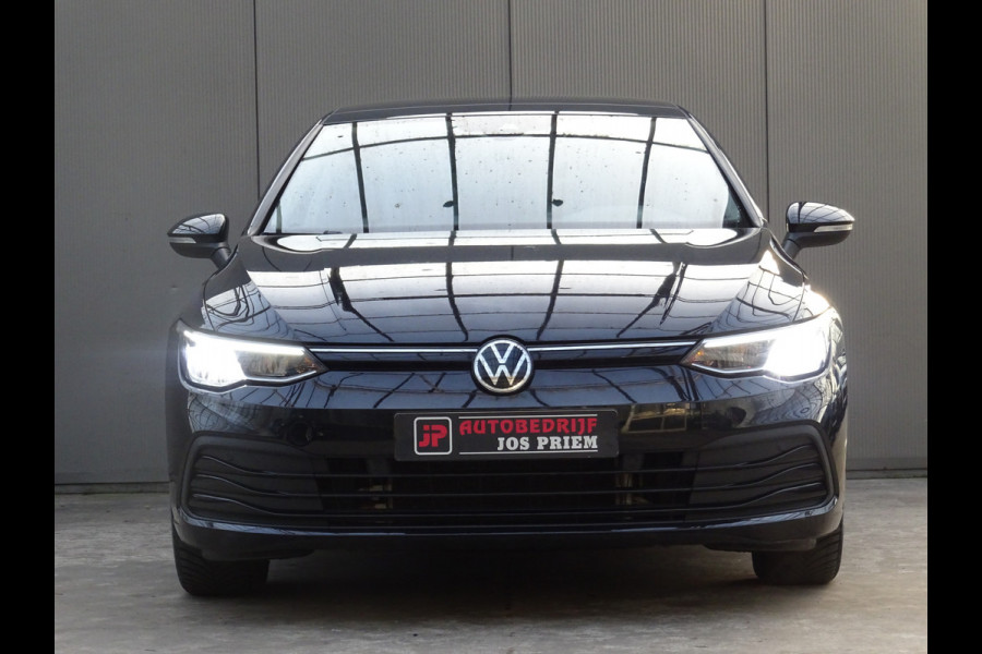 Volkswagen Golf 1.5 TSI Style * PANORAMADAK * KEYLESS * 4 SEIZOENSBANDEN !!