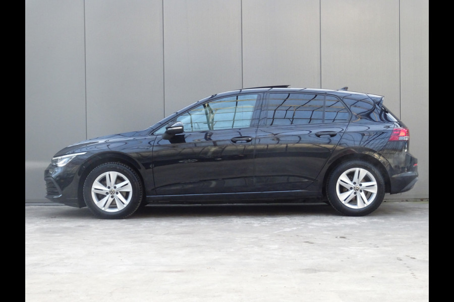 Volkswagen Golf 1.5 TSI Style * PANORAMADAK * KEYLESS * 4 SEIZOENSBANDEN !!
