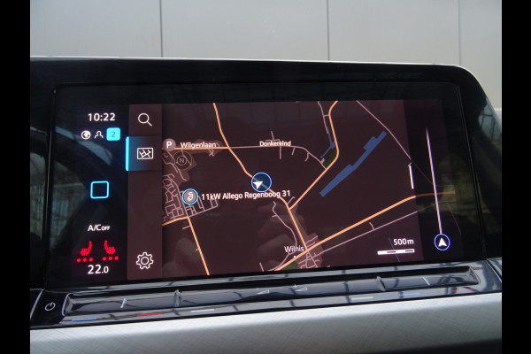 Volkswagen Golf 1.5 TSI Style * PANORAMADAK * KEYLESS * 4 SEIZOENSBANDEN !!