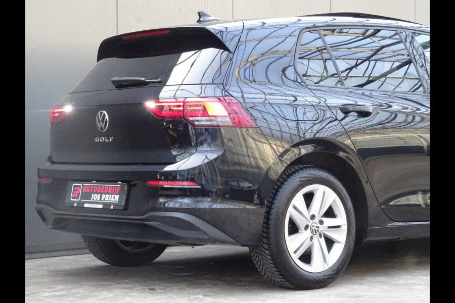 Volkswagen Golf 1.5 TSI Style * PANORAMADAK * KEYLESS * 4 SEIZOENSBANDEN !!