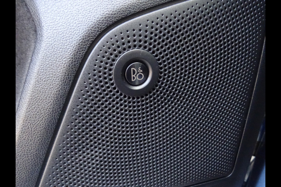 Ford Focus 1.0 EcoBoost Titanium X ST-LINE * PANORAMADAK * 4 SEIZONSBANDEN !!