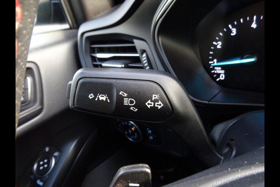 Ford Focus 1.0 EcoBoost Titanium X ST-LINE * PANORAMADAK * 4 SEIZONSBANDEN !!