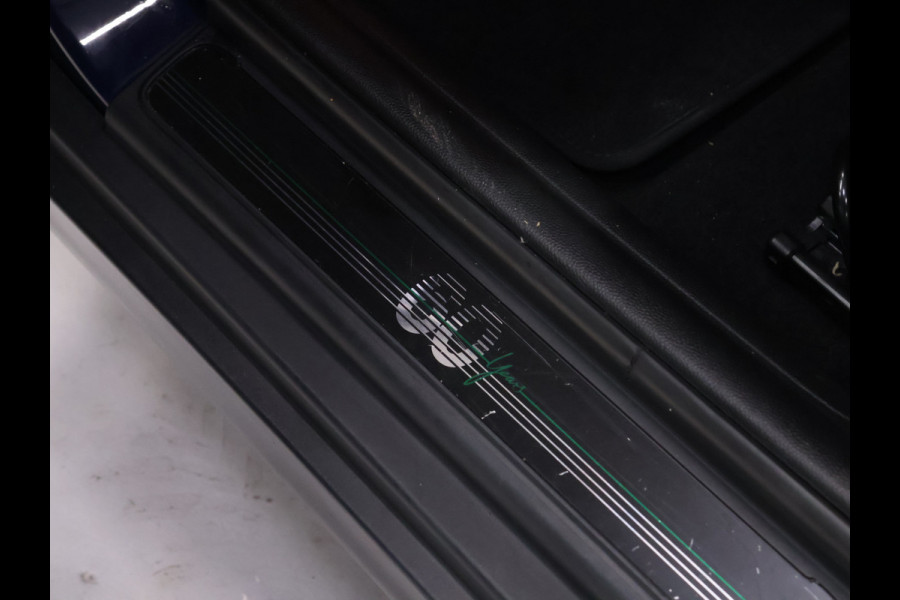 MINI Mini 1.5 Cooper 60 Years Edition [SCHUIFKANTELDAK, HARMAN/KARDON, APPLE CARPLAY, HEAD-UP, STOELVERWARMING, VOL LEDER, PDC V+A, CRUISE, CLIMATE, NIEUWSTAAT]