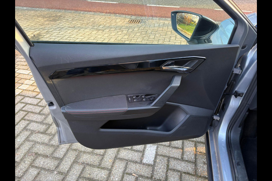 Seat Arona 1.5 TSI EVO FR 150PK 6-12 M GARANTIE TREKHAAK