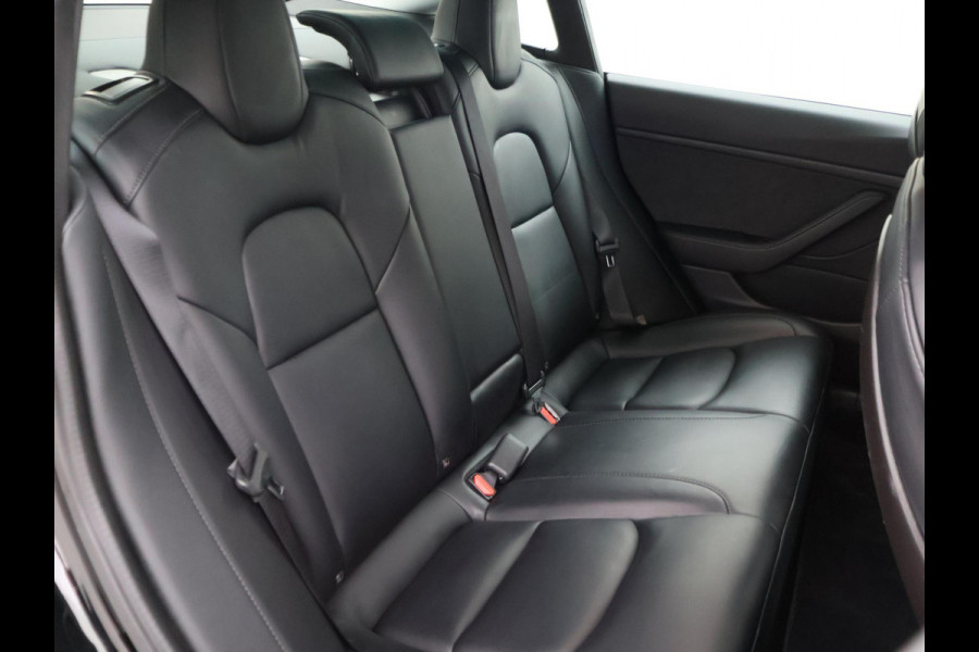 Tesla Model 3 PERFORMANCE 462 PK AWD 75 KWH ORIG. NL + 20 INCH | AUTOPILOT | PANORAMA | LEDER