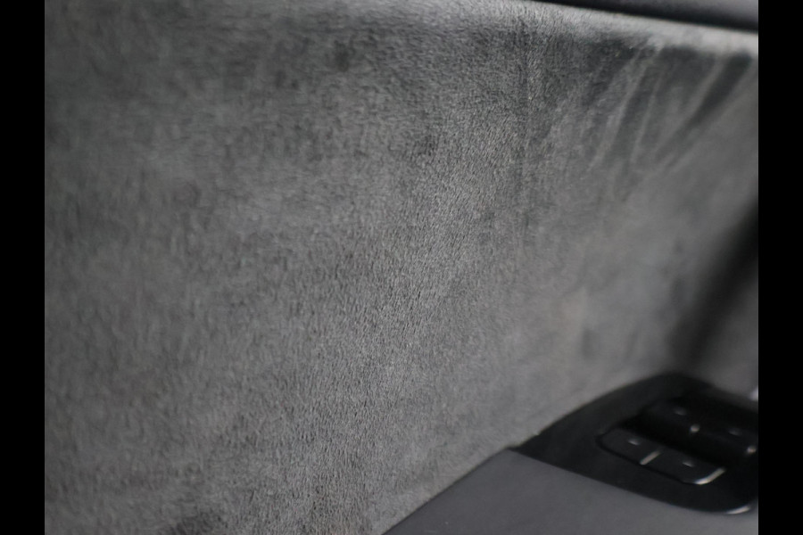 Tesla Model 3 PERFORMANCE 462 PK AWD 75 KWH ORIG. NL + 20 INCH | AUTOPILOT | PANORAMA | LEDER