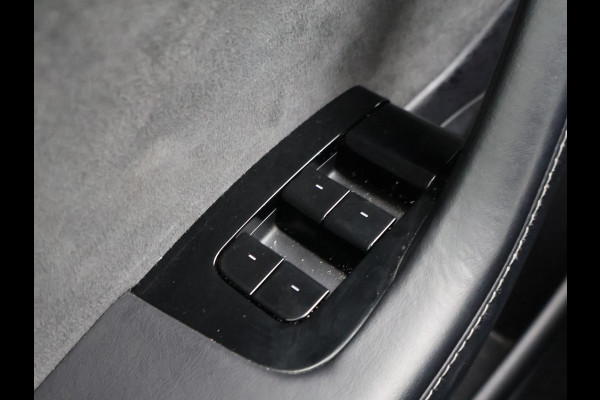 Tesla Model 3 PERFORMANCE 462 PK AWD 75 KWH ORIG. NL + 20 INCH | AUTOPILOT | PANORAMA | LEDER