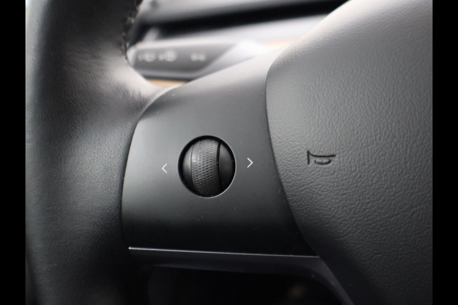 Tesla Model 3 PERFORMANCE 462 PK AWD 75 KWH ORIG. NL + 20 INCH | AUTOPILOT | PANORAMA | LEDER