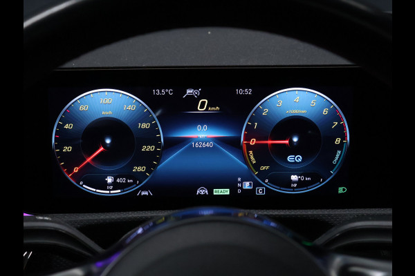 Mercedes-Benz CLA-Klasse Shooting Brake 250 e AMG Limited FULL OPTION [ADAPTIVE CRUISE, CAMERA, APPLE CARPLAY,  MEMORY SEATS, SCHUIFKANTELDAK, SFEERVERLICHTING, DIGITAL DASH, TREKHAAK, HALF LEDER, NAVIGATIE, NIEUWSTAAT]