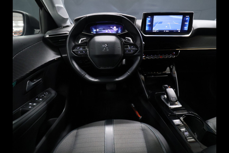 Peugeot 208 1.2 PureTech Blue Lease Allure RIEM VERV. [DIGITAL DASHBOARD, PANORAMADAK, APPLE CARPLAY, CAMERA, PDC V+A, FLIPPERS, NAVIGATIE, NIEUWSTAAT]