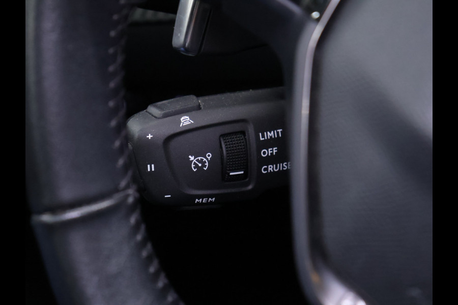 Peugeot 208 1.2 PureTech Blue Lease Allure RIEM VERV. [DIGITAL DASHBOARD, PANORAMADAK, APPLE CARPLAY, CAMERA, PDC V+A, FLIPPERS, NAVIGATIE, NIEUWSTAAT]