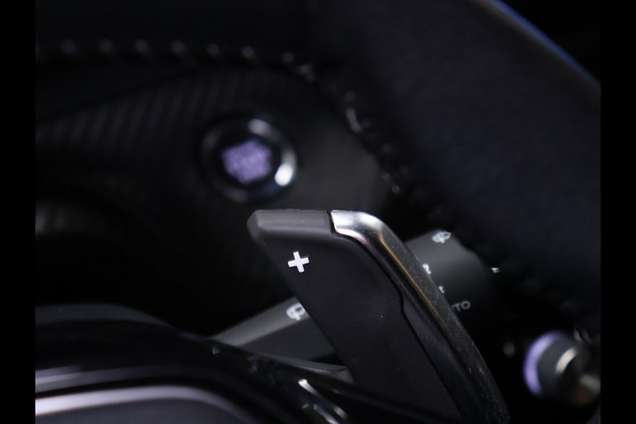 Peugeot 208 1.2 PureTech Blue Lease Allure RIEM VERV. [DIGITAL DASHBOARD, PANORAMADAK, APPLE CARPLAY, CAMERA, PDC V+A, FLIPPERS, NAVIGATIE, NIEUWSTAAT]