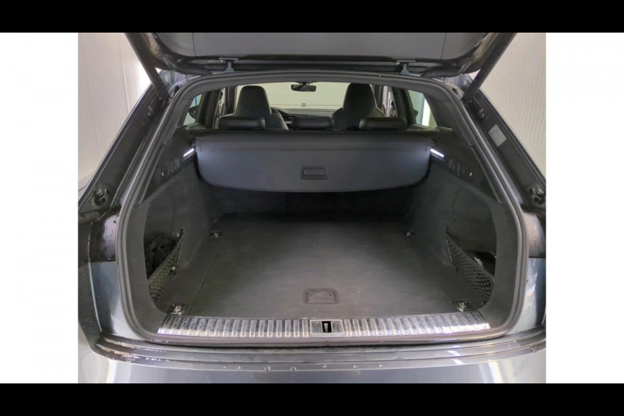 Audi e-tron 55 Aut. Quattro S-Line S-Edition 95kwh | Panorama | S Stoelen | Matrix | Camera |