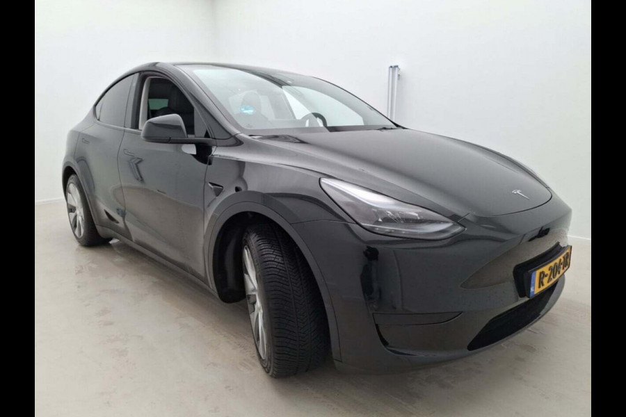 Tesla Model Y Aut. STD Range Plus | Navi | Panorama | Camera