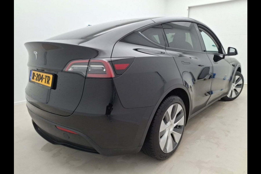 Tesla Model Y Aut. STD Range Plus | Navi | Panorama | Camera