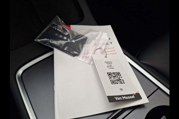 Tesla Model Y Aut. STD Range Plus | Navi | Panorama | Camera