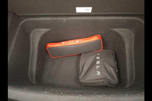 Tesla Model Y Aut. STD Range Plus | Navi | Panorama | Camera