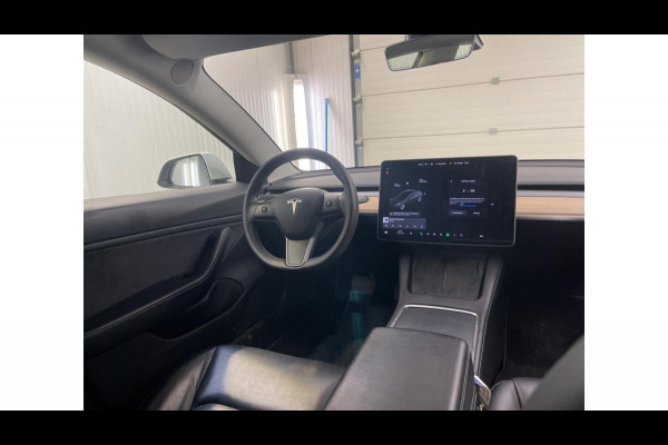 Tesla Model 3 Long Range AWD 75kWh | Panorama | Leder | Navi | Camera