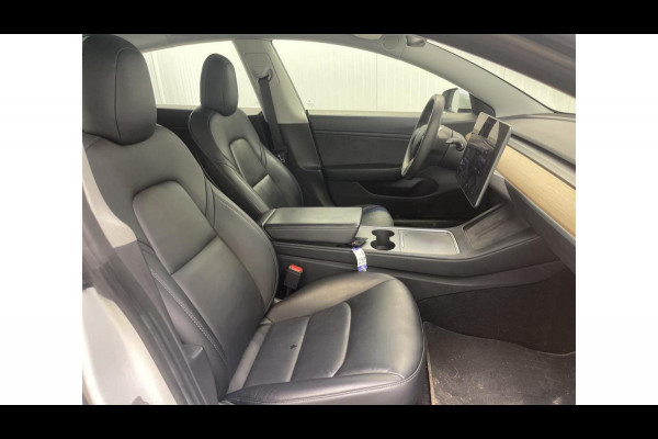 Tesla Model 3 Long Range AWD 75kWh | Panorama | Leder | Navi | Camera