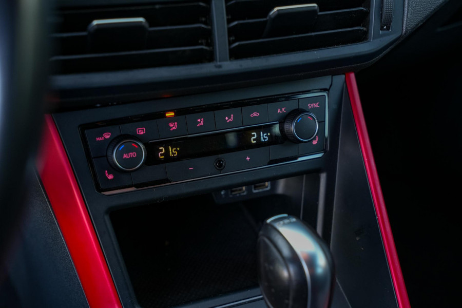 Volkswagen Polo 1.0 TSI Highline JOIN AUTOMAAT Clima Stoelverwarming Virtuale Teller