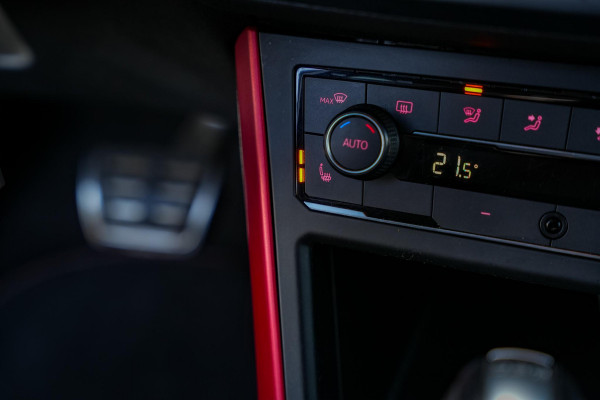 Volkswagen Polo 1.0 TSI Highline JOIN AUTOMAAT Clima Stoelverwarming Virtuale Teller