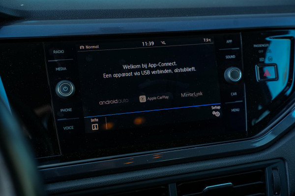 Volkswagen Polo 1.0 TSI Highline JOIN AUTOMAAT Clima Stoelverwarming Virtuale Teller