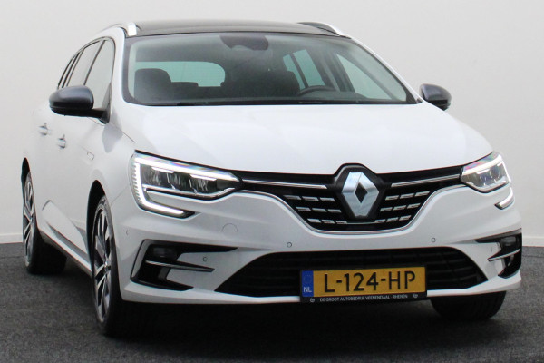 Renault Mégane Estate 1.6 E-Tech Plug-In Hybrid 160 R.S. Line Leer, Schuif-/Kanteldak, Apple Carplay, BOSE, Trekhaak, Camera
