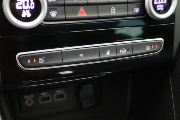 Renault Mégane Estate 1.6 E-Tech Plug-In Hybrid 160 R.S. Line Leer, Schuif-/Kanteldak, Apple Carplay, BOSE, Trekhaak, Camera