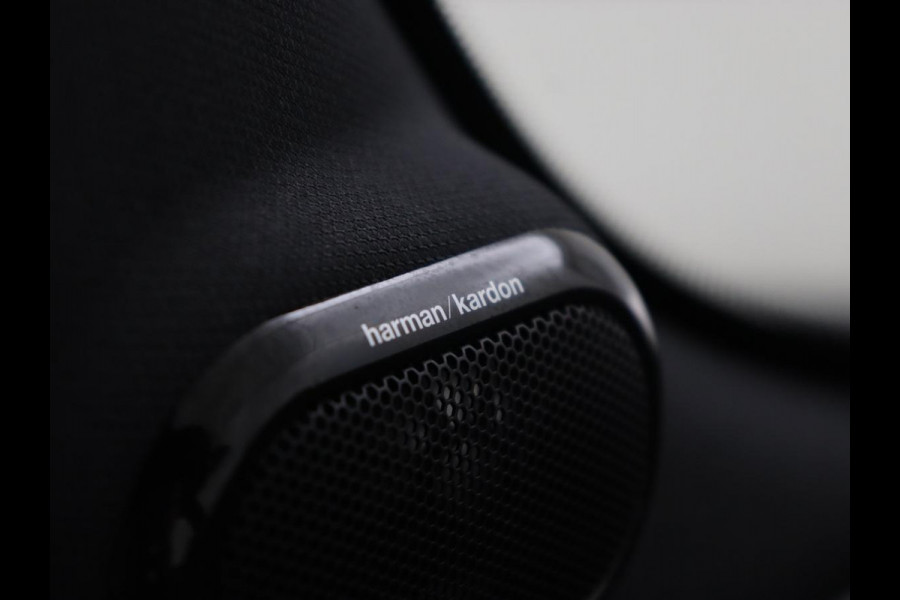 MINI Cooper S 2.0 60 Years | Panoramadak | Stoelverwarming | Leder | Head-Up | Park Assist | Carplay | Navigatie | Keyless | Full LED | Harman/Kardon | Climate control | Cruise control