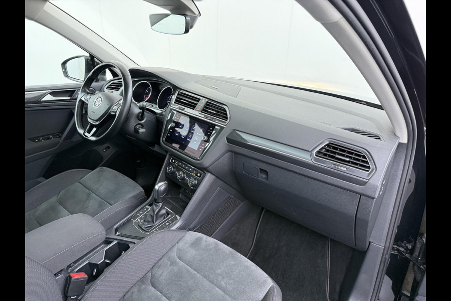 Volkswagen Tiguan 1.5 TSI ACT Comfortline Business AUT. |PANO| ADAPTIVE CRUISE| STOELVERWARMING| ELEK. ACHTERKLEP|  RIJKLAARPRIJS INCL. 12 MND BOVAG GARANTIE