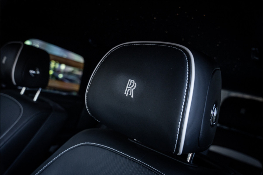 Rolls-Royce Ghost 6.75 V12 - Black Badge | Sterrenhemel | Bespoke Audio | Stoelkoeling & Massage