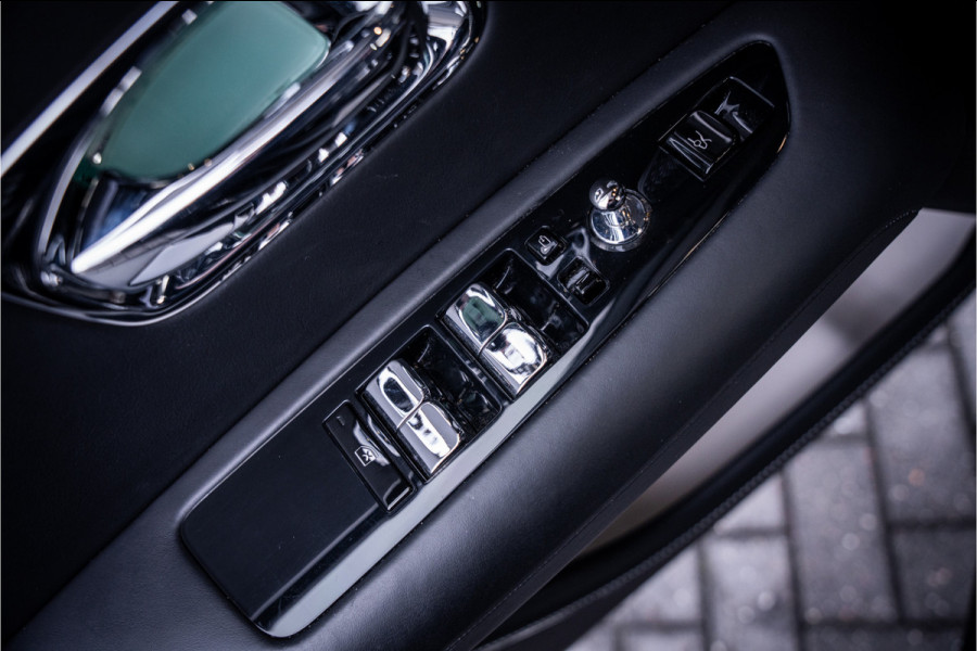 Rolls-Royce Ghost 6.75 V12 - Black Badge | Sterrenhemel | Bespoke Audio | Stoelkoeling & Massage