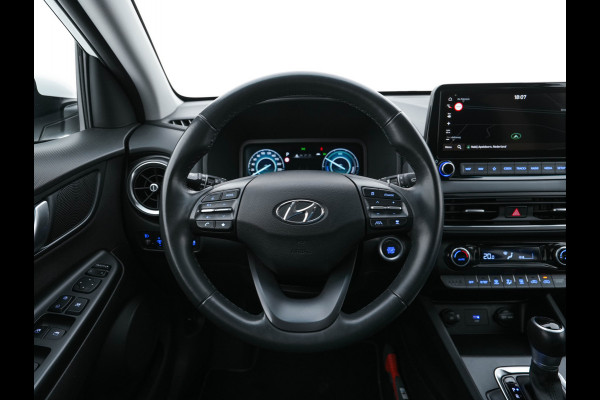 Hyundai Kona 1.6 GDI HEV Fashion (INCL-BTW) Aut. *NAVI-FULLMAP | DIGI-COCKPIT | FULL-LED | KEYLESS | CAMERA | HEAD-UP | SHIFT-PADDLES | DAB | COMFORT-SEATS | PRIVACY-GLASS | TOWBAR | 16 "ALU*
